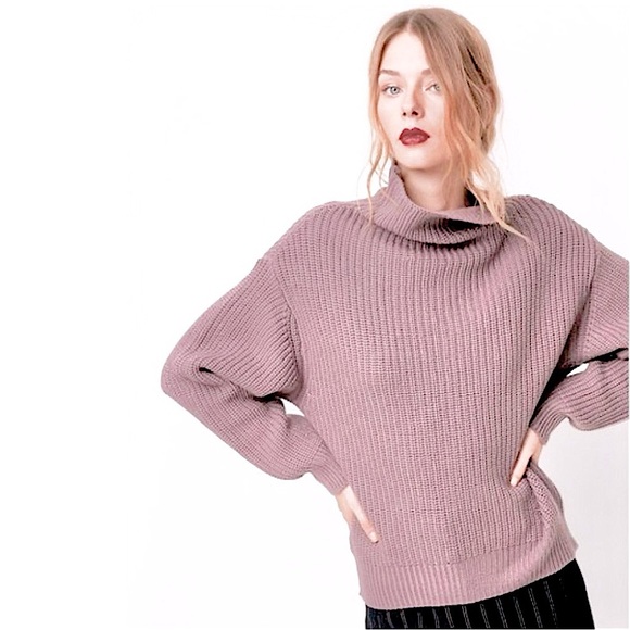 Aritzia Wilfred Montpellier Turtleneck in Neutral Rose Lilac Size Small - Picture 8 of 16